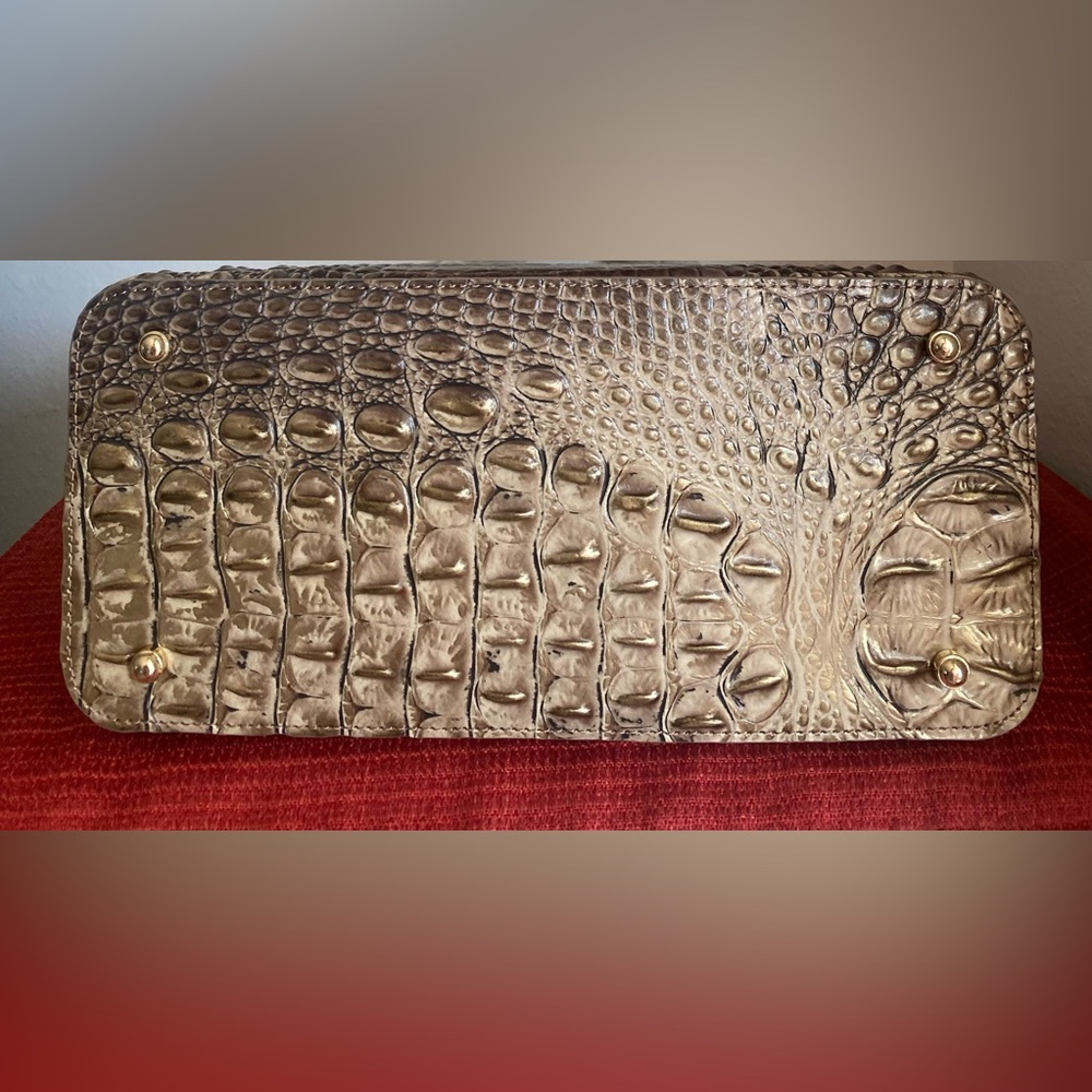 NWT…BRAHMIN… SATCHEL/CROSSBODY CROCODILE/ALLIGATOR EMBOSSED HANDBAG - Picture 13 of 16